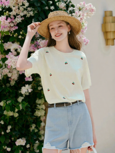 XIANGYING | Embroidered Cherry Short Sleeve T-Shirt Loose Round Neck