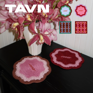 ที่รองแก้วปักลายลูกไม้ TAVN Lace Echoes ขนาดใหญ่ ที่รองอาหารแบบรูปทรงไม่สมมาตร ที่รองอาหารแบบอุ่นขึ้นใน ผลิตจากไนลอน สไตล์ยุโรป