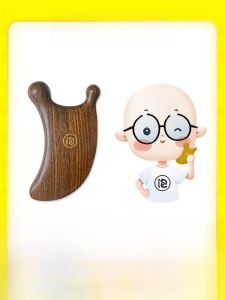 Good Night GenOptics Aura Essence Little Snail Massager Ebony Facial Scrapping Plate Body Massage Comb [Jaw Line Sharp Tool]]