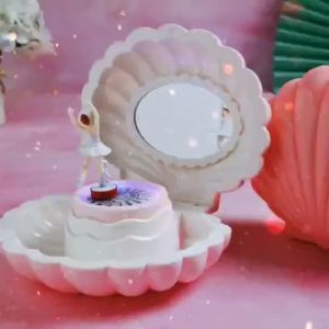 Alitoys Creative Shell Music Box Dance Girl LED Music Box Childrens Mirror Jewelry Box Birthday Gift