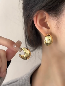 Nicedays🍒2PCS/Set Anting Berbentuk Tetesan Air Anting-Anting Kelas Atas Anting-Anting Emas Modis Sederhana