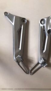 BÁT GÁC CHÂN(BGC) HONDA DREAM LOẠI 1-ĐẶC BIỆT GẮN ZIN KHÔNG CHẾ CHÁO THEO XE SẢN PHẨM UY TÍN CHẤT LƯỢNG TỪ SH PHỤ TÙNG