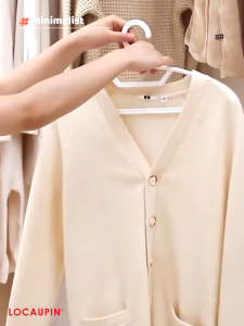 5pcs/10pcs Adult Wide Shoulder Thickened Non-slip Clothes Hanger Household Clothes Rack Clothes Drying Rack 360 degree rotatable Plastic Clothes Hanger