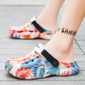 Mens Open-Toe Slippers Summer Outdoor Wear Anti-Slip Deodorant Hole Hole Shoes Internet Celebrity Outdoor Sports Beach Sandals