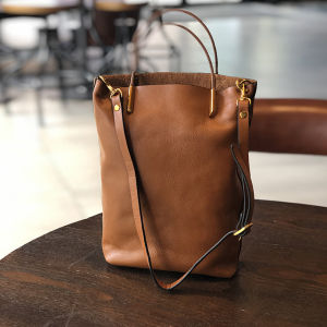 BeeGreen Women Soft Genuine Leather Small Shoulder Bag Elegant Underarm Bag Minimalist Commuter Bag Casual Handbag with Removable inner bag