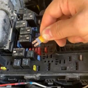 [Kẹp rút gắp tháo cầu chì] dành cho ô tô xe máy