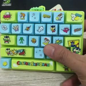 Bandai | Crayon Shin-chan 26-Key Fidget Bàn Phím Móc Khóa Anime Dễ Thương Túi Mặt Dây Chuyền Giảm Căng Thẳng Phụ Kiện Giảm Căng Thẳng Phụ Kiện Đồ Chơi Giải Nén Cho Mọi Lứa Tuổi
