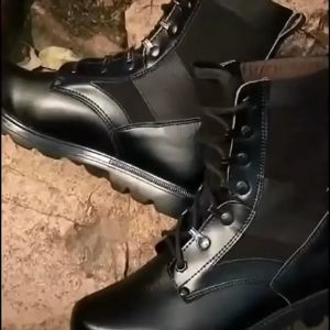 2025 New Mens Outdoor Boots Safety Shoes Black Casual Steel Toe Motorcycle Boots Cowboy Martin Boots Comfortable Footwear