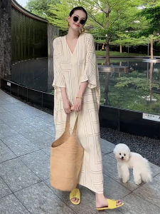 DANTING | Elegant and Luxurious White Dress
