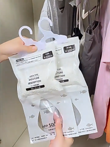 【Wangbokang】ถุงดูดความชื้น 500ml ดับกลิ่นอับ เชื้อรา แขวนตู้เสื้อผ้าได้ ดูดซับความชื้น ดูดซับเร็ว