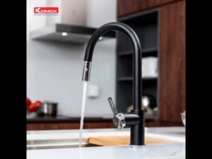 Vòi rửa bát Konox Alto Black dây rút xoay 360 độ nóng lạnh mạ PVD đen vân đá hợp kim đồng