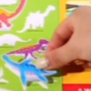 Buku Mainan Edukasi Anak Reusable Sticker Book Busy Book Buku Stiker Aktivitas Tahan Air Hadiah