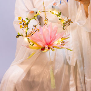 Handmade DIY Mid-Autumn Festival Lantern Creative Portable Mini Flower Lamp Glowing Palace Lantern Decoration Lighting up