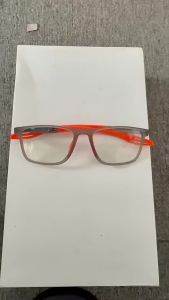 Mens Casual Retro Rectangular Anti Blue Light Glasses with PC Frame Suitable for Daily Commuting