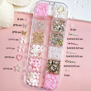 1 กล่อง อุปกรณ์ตกแต่งเล็บเรซิ่นลายดอกไม้รูปดาวโบว์หวานสไตล์มินิมอล ผีเสื้อโลหะกลวง คริสตัลเม็ดเล็ก ไข่มุก จี้ตกแต่งเล็บ งาน DIY