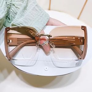 Kacamata Fashion Wanita - Kacamata Fashion Premium Model Terbaru - Kacamata anti UV - Kacamata Wanita Gaya Korea Trendy 2024