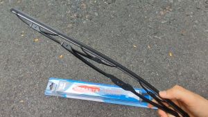 Gạt mưa gạt nước ô tô tải Van SUZUKI Blind Van Carry Pro - Xương cứng ( xương sắt ) UP PARTS Chất lượng cao