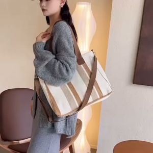 Tas Tote Bag Selempang Kanvas Besar Wanita Import Premium Fashion Korea Style Aesthetic Terbaru - Tas Bahu Cewek Viral Kekinian TE14