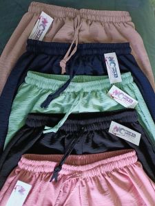 𝙋𝙇𝘼𝙉𝙀𝙏 𝘿𝙀𝙎𝙄𝙂𝙉𝙀𝙍 COD☑️ Kulot crinkle airflow premium / kulot jumbo crinkle / kulot remaja dewasa /kulot kringkel uniqlo