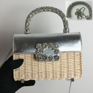 Fashionable Rv Lady Mini Shoulder Crossbody Woven Handbag Evening Bag Small Square Bag Trendy Commuter Bag for Women
