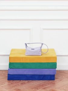 muva | Cow Split Leather Pillow Mini Carry Bag 2026 Edition