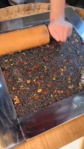 WooNut Handcrafted Black Sesame & Date Pastries: Low-Sugar High-Calcium Snack - Freshly Packed