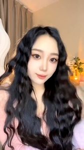 Portable Hair Curler Ceramic Hair Iron Fast Heating Temperature Adjustable