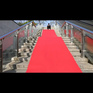 พรมลูกฟูก พรมอัดเรียบ พรมจัดงาน หนา 5มิล 1.5*1/5/10m กันลื่นกันเสียง งานอีเว้นท์ งานแต่งงาน พรมห้องนอน พรมทางเดิน อเนกประสงค์ พรมแข็งทนทานต่อการสึกหรอ พรม（สีแดง / สีเทา / ดำ）