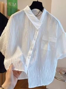 เสื้อเชิ้ตแขนสั้นผู้ชายไซส์ใหญ่พิเศษ 300 ปอนด์ ทรงหลวม ทรงปกติ ฤดูร้อน 2024 เสื้อเชิ้ตแขนสั้นทรงครึ่งตัว