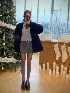 Romantic French Polka Dot Woolen Mini Skirt Womens Casual Versatile High Waist A-Line Short Skirt Spring 2024 Fashion Trend
