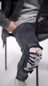 Celana Jeans Bikers Ripped - Jeans Pria Ripped - Jeans Streetch Skinny Fit - Celana Bikers Sobek - Celana jeans pria ripped jeans softjeans streetch karet melar murah skinny fit