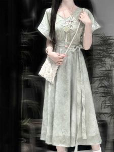 Original Hanfu Womens Outfit by The Beauty of Cao Zhou Chen Floral Embroidered Tang Suit with Round Neck and Waist-Length Skirt for Daily Wear