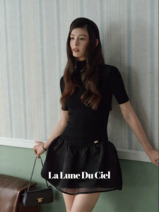 La lune Du ciel | Đầm Ngắn Ôm Body Tay 3/4 Cổ Trụ Dài