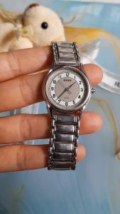 Đồng hồ nữ SEIKO dây thép không gỉ second hand si nhật- đã qua sử dụng