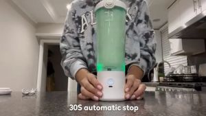 YORK Japan Juicer Portable Blender  Large Capacity 6 Blades Mini Blender for Shakes and Smoothies BPA Free Personal Blender with Rechargeable USB Ice machine Fresh Juice Blender for On the Go Dry Mill