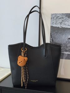 Fashionable Large Capacity Tote Bag Womens Shoulder Handbag Commuter Bag Stylish Trendy Bag for Work PU Leather Bag