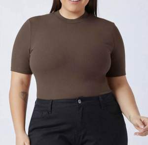 DAHLIA - Plus Size Basic Top Round Neck Top Plus Size Tank Top