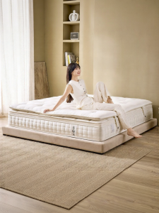 Handcrafted Soft-Sided Removable Mattress