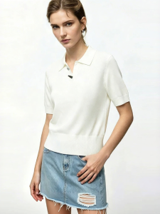 AMII | Commute Style Polo Collar Metal Button Knit Blouse