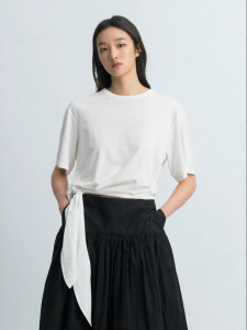 Commute Irregular Ruched Ribbon T-shirt