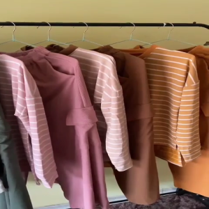 Setelan Celana Cargo Atasan Wanita One Set Stripe Terbaru