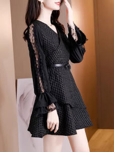 Unique Fashionable V-Neck Elegant Black Long-Sleeve Dress
