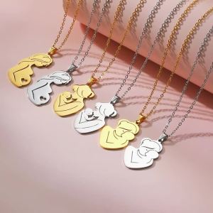 Cazador Lovely Family Pendant Necklaces Mom Dad Children Baby Pregnant Woman Stainless Steel Choker Jewelry Mother Day Gift New