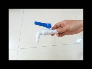Vòi hồ nhựa vòi nước xoay 360 thông minh vòi PVC gắn tường