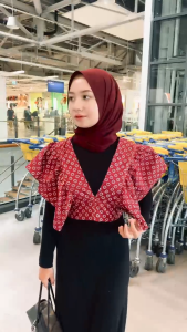 Vest Korean / Korean Top / Blouse Batik / Rompi Korean Style - YANARRA.ID