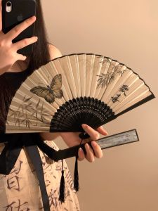 Traditional Chinese Style Bamboo Folding Fan for Women Summer Portable Dance Photography Butterfly Pattern Hanfu Qipao Design