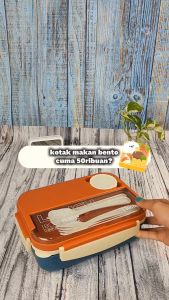 Houroffer Lunchbox Plastik Anti Campur OR-0255 Kotak Makan 4 Sekat Free Sendok Garpu BPA Free 1300ml