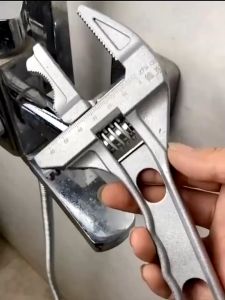 Kunci Inggris Universal 6-68mm Silver Adjustable Wrench Spanner Kunci Ring Pas