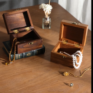 กล่องเครื่องประดับวรรณกรรม กล่องไม้เล็ก ๆ ลายช้าง กล่องเก็บเครื่องประดับหู กล่องเก็บเครื่องประดับในครัวเรือน กล่องไม้เนื้อแข็ง