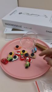 Bộ 14 Charm Sticker chủ đề Nutella Mayto gắn Dép Cross Dép Sục Cá Sấu JB-159